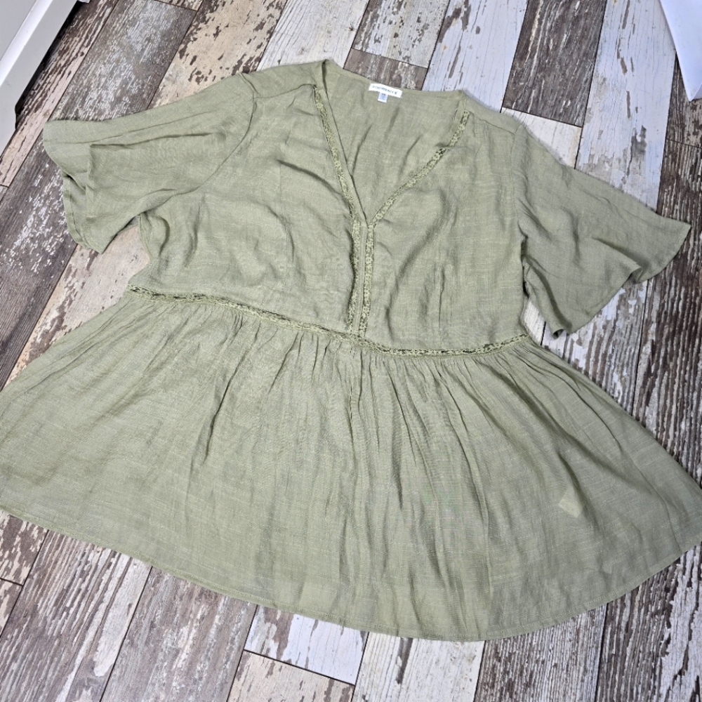 Roommates Plus Size Women's Blouse Size XXL